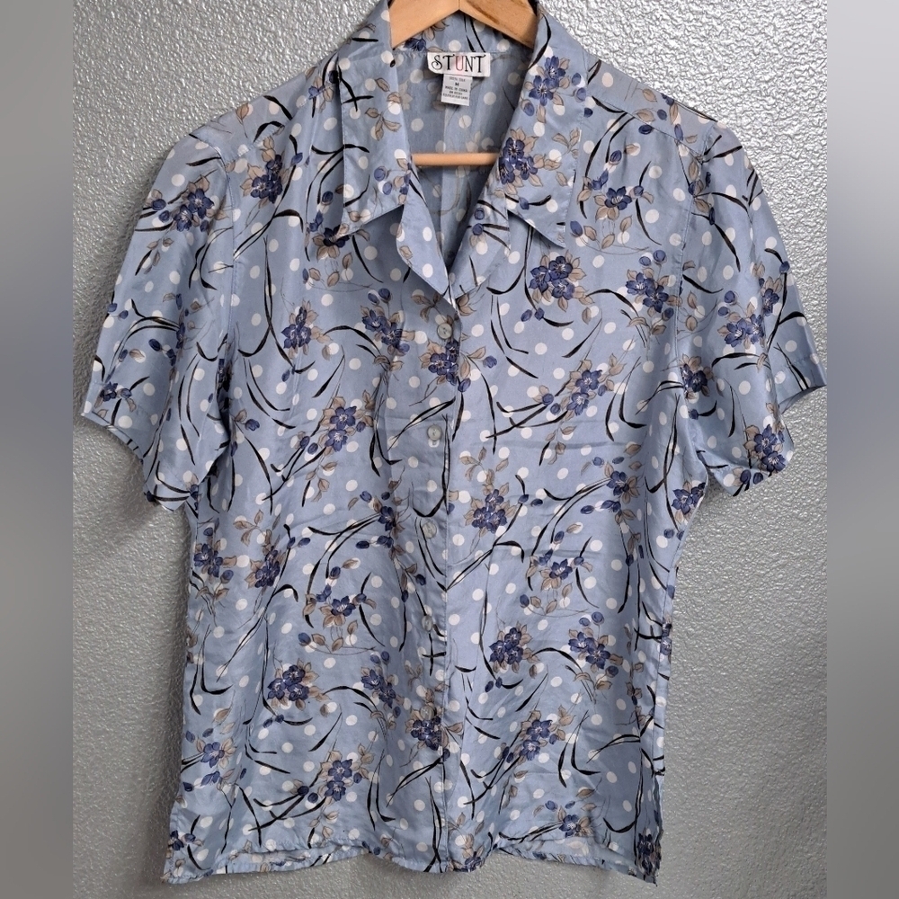 Stunt 100% Silk Short Sleeve Blouse   Size M